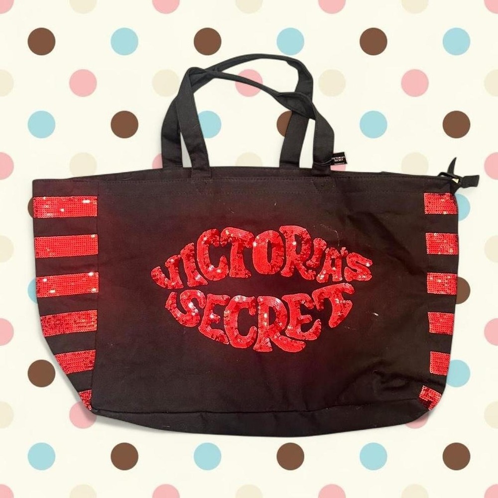NWT bling Victoria's Secret lips tote bag